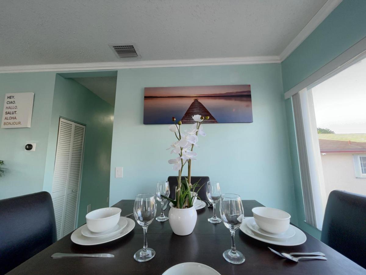 Marlins Park Suites - Apartment 4 - Cafe Colada Suite ไมอามี ภายนอก รูปภาพ